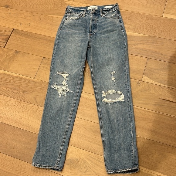 Aritzia High Rise Loose Jeans Size 24 - Picture 5 of 11